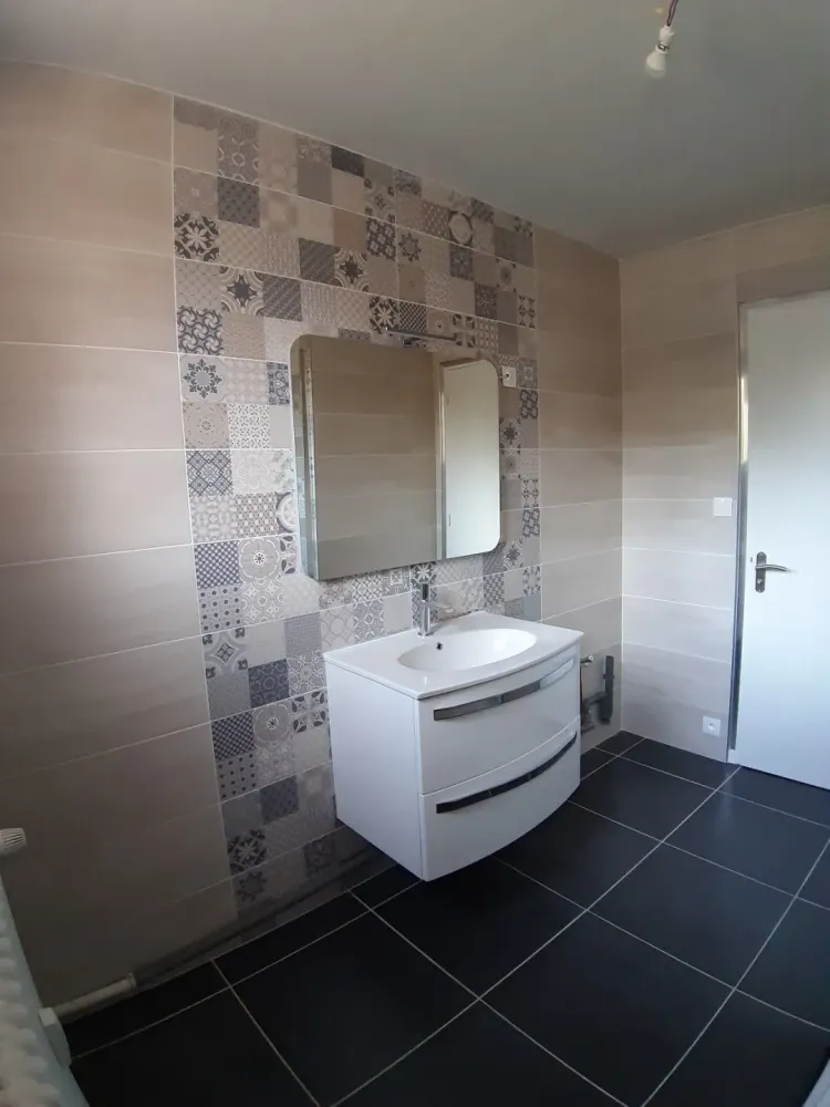 salle de bain avant